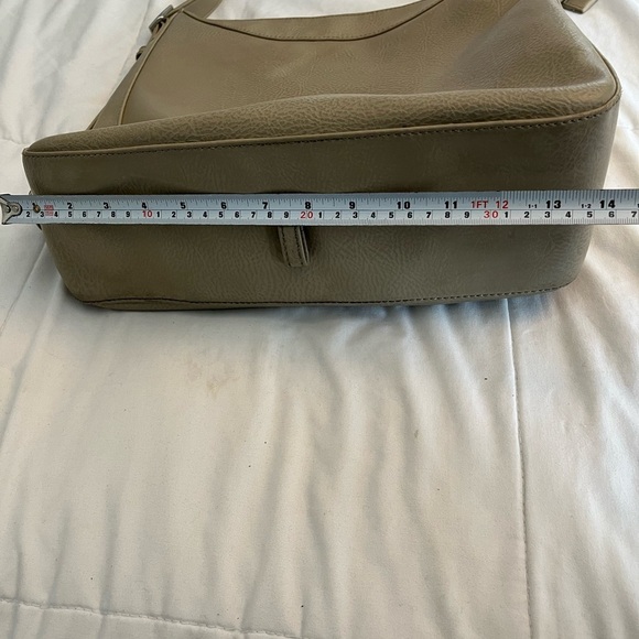 Matt & Nat Taupe Glance Dwell   Hobo Shoulder Bag/Crossbody Adjustable Straps - Picture 14 of 17